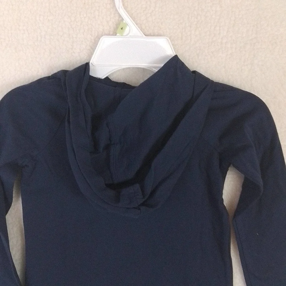 Carter's Long Sleeve Cotton T-Shirt‎ Hoodie Size 4 Navy w/ Be Kind Graphic